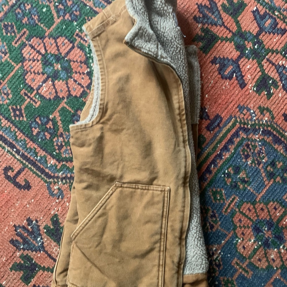 Carhartt Sherpa-Lined Canvas Vest, Women’s Medium. Carhartt Brown, like new. - Picture 8 of 9